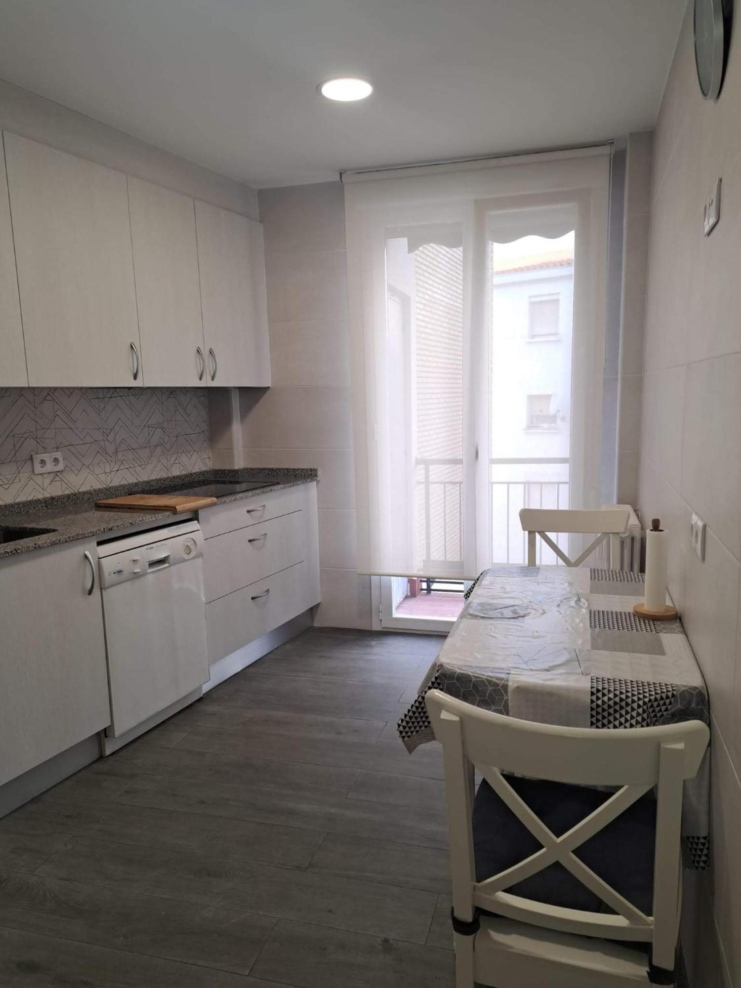 Apartment Piso Revellin *